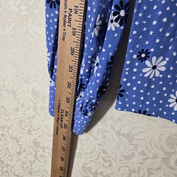 Talbots Poet Sleeve Faux Wrap Top sz L Blue White Flowers Dots Boho - Picture 14 of 15